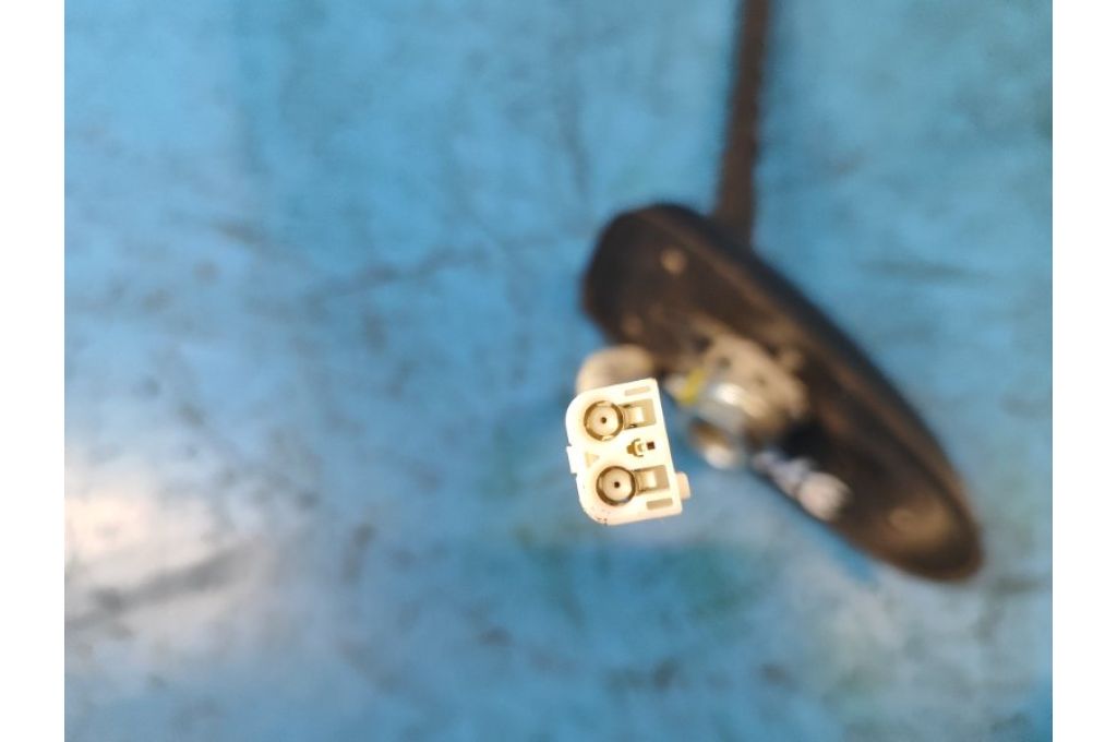 86960-47010 | Antena TOYOTA PRIUS - 30 09-17 (374478) - Zdjęcie 6