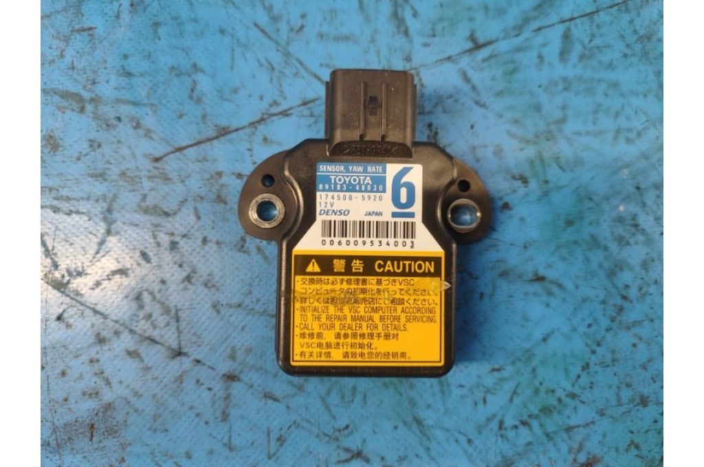 89183-48030 | czujnik ESP TOYOTA PRIUS - 30 09-17 (374481)