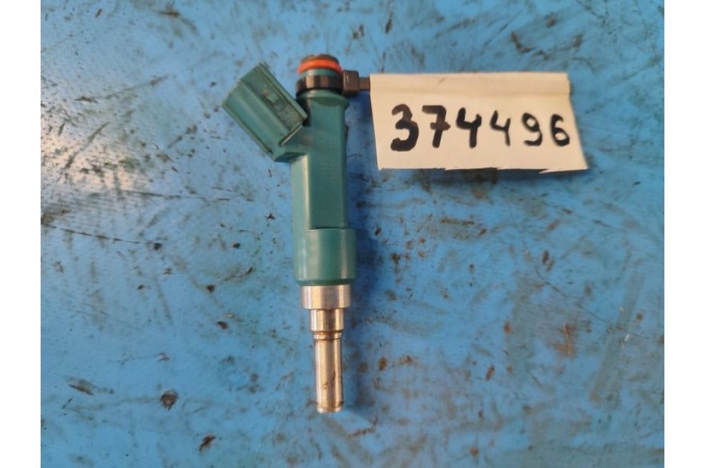 23250-37020 | Wtryskiwacz paliwa TOYOTA PRIUS - 30 09-17 (374496)