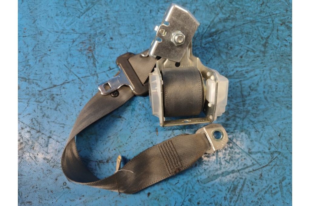 7336047060B0 | Pas bezpieczeństwa tyl. lew. TOYOTA PRIUS - 30 09-17 (374516) - Zdjęcie 2