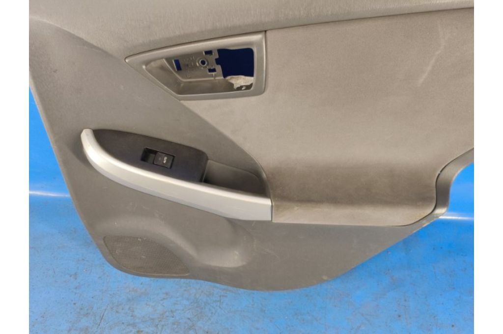 6763047260B0 | tapicerka drzwi tyl. praw. TOYOTA PRIUS - 30 09-17 (374535) - Zdjęcie 2