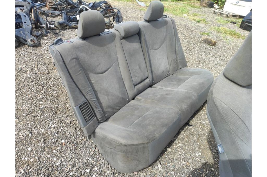 Komplet siedzeń TOYOTA PRIUS - 30 09-17 (374536) - Zdjęcie 4