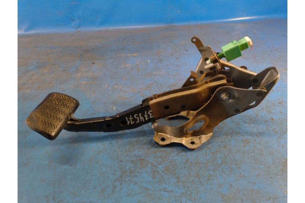 47101-75021 | Pedał hamulca TOYOTA PRIUS - 30 09-17 (374571) - Zdjęcie 3