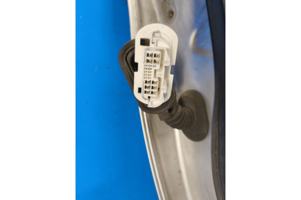 67003-47090 | Drzwi tyl. praw. TOYOTA PRIUS - 30 09-17 (374580) - Zdjęcie 14