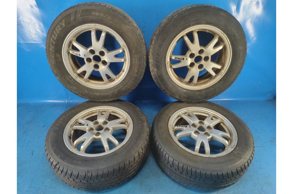 4261147110 | Felga R15 TOYOTA PRIUS - 30 09-17 (374658)