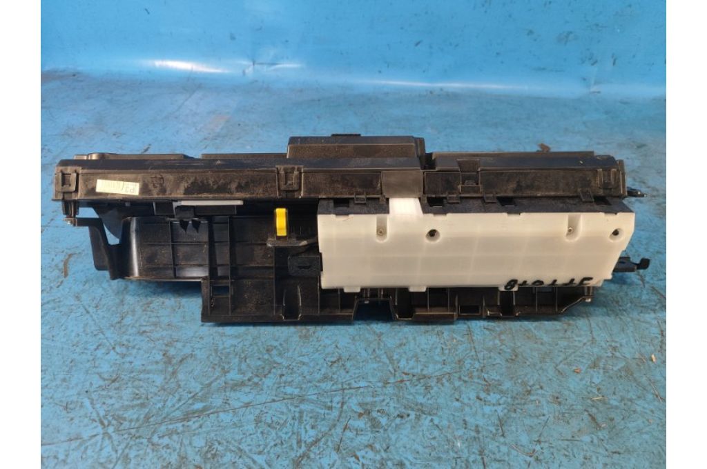 83800-47370 | Tablica przyrządów TOYOTA PRIUS - 30 09-17 (374678) - Zdjęcie 7