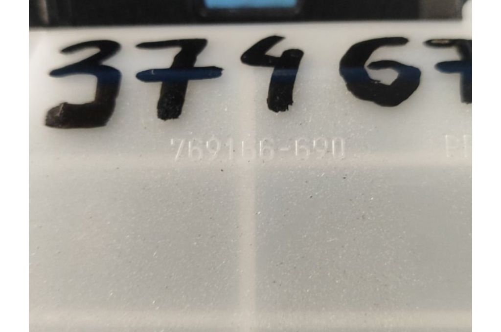 83800-47370 | Tablica przyrządów TOYOTA PRIUS - 30 09-17 (374678) - Zdjęcie 11