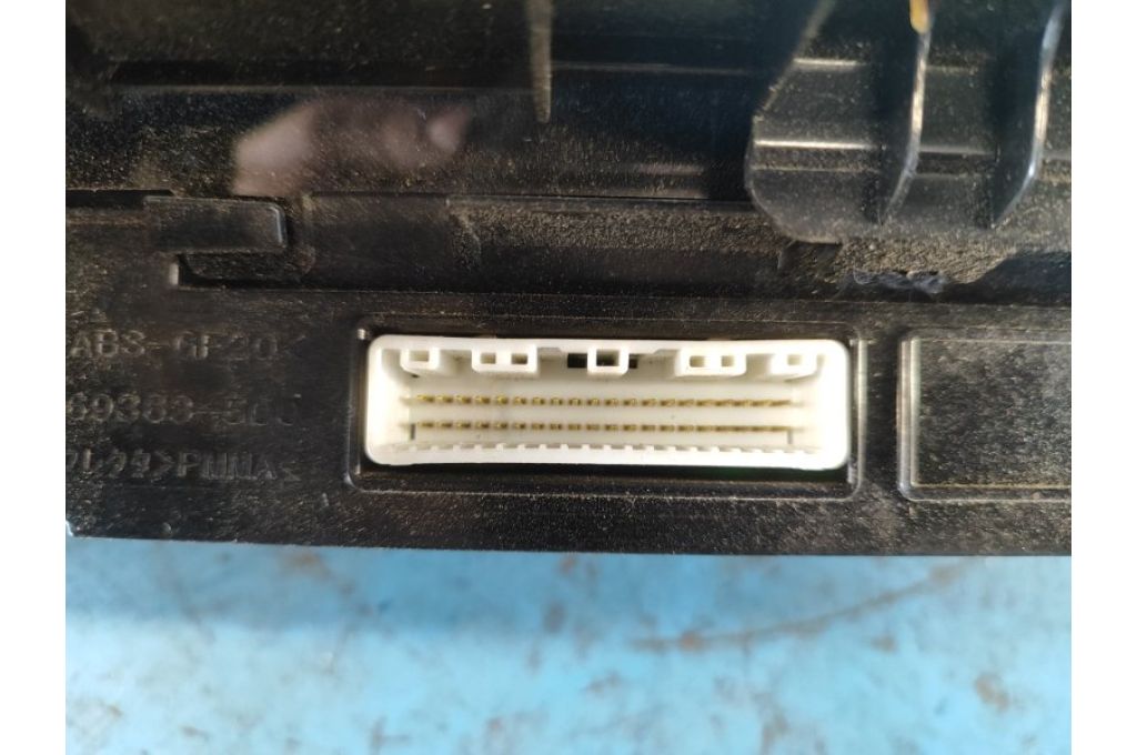 83800-47370 | Tablica przyrządów TOYOTA PRIUS - 30 09-17 (374678) - Zdjęcie 12