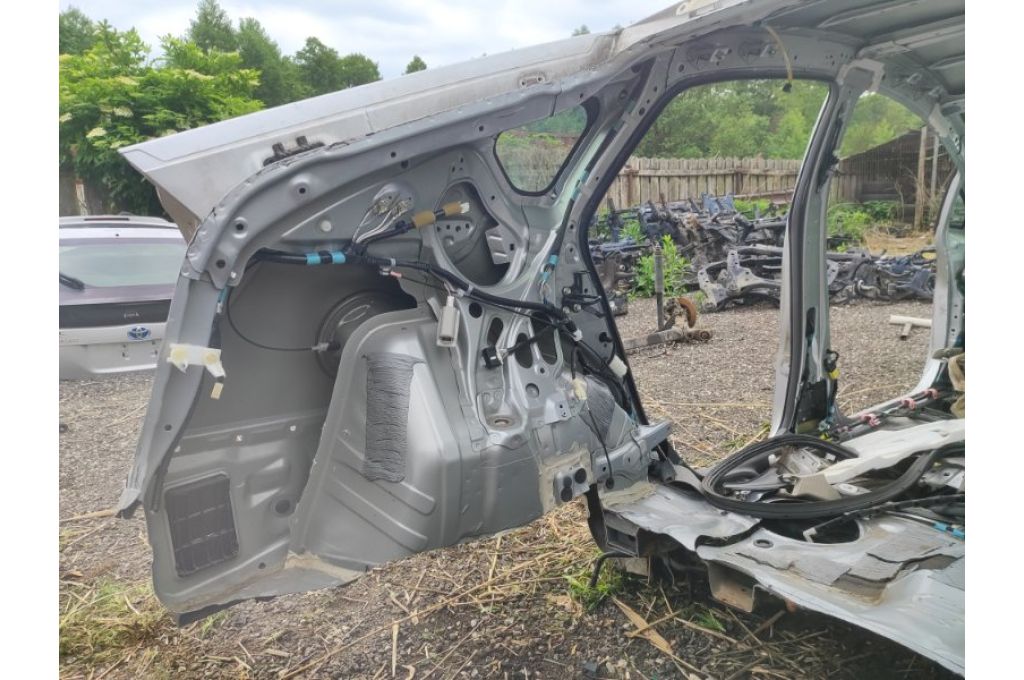 61602-47080 | Tylna ćwiartka lew. TOYOTA PRIUS - 30 09-17 (374384) - Zdjęcie 5