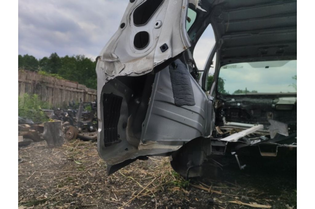 61602-47080 | Tylna ćwiartka lew. TOYOTA PRIUS - 30 09-17 (374384) - Zdjęcie 6
