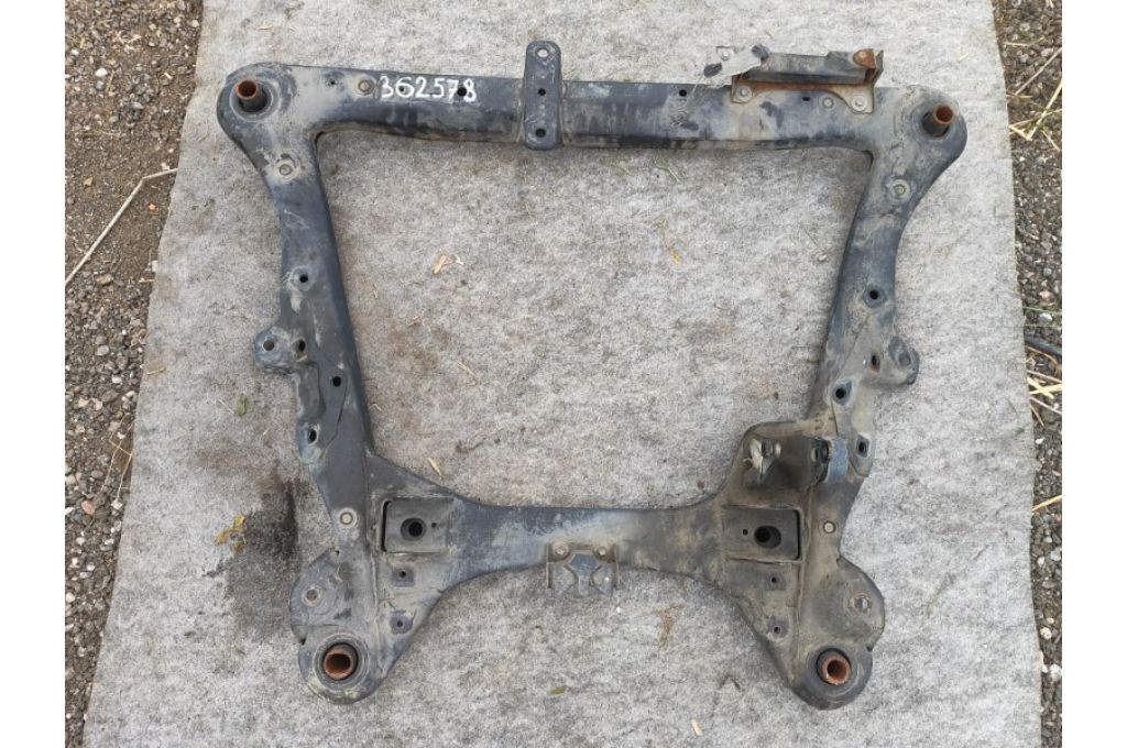 511000E010 | Belka przedniego zawieszenia LEXUS RX300/330/350/400 03-09 (362578)