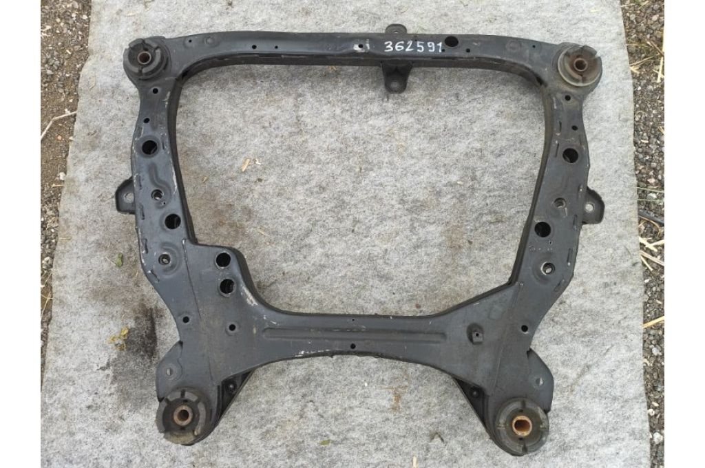 511000E010 | Belka przedniego zawieszenia LEXUS RX300/330/350/400 03-09 (362591)