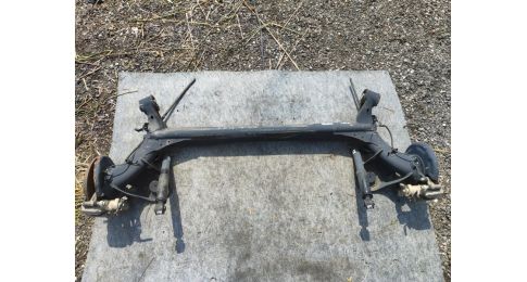 Belka tylnego zawieszenia HYUNDAI ELANTRA GD 12-17 Belka tylnego zawieszenia HYUNDAI ELANTRA GD 12-17