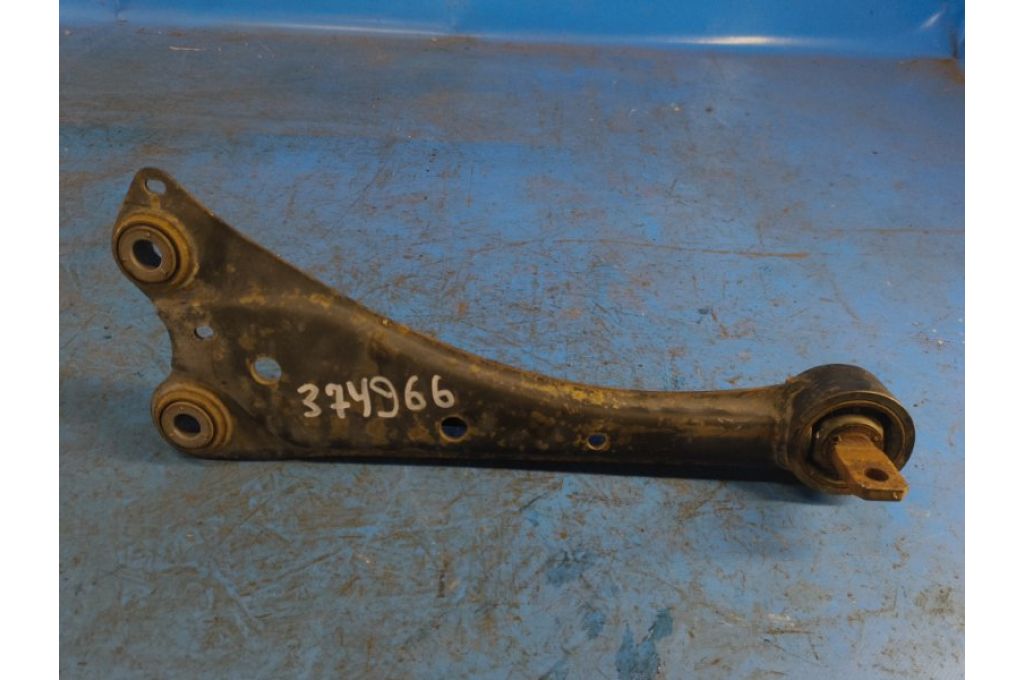 48760-12010 | Wzdłużne ramię tylnego zawieszenia praw. LEXUS HS250H (ANF10) 09-12 (374966)
