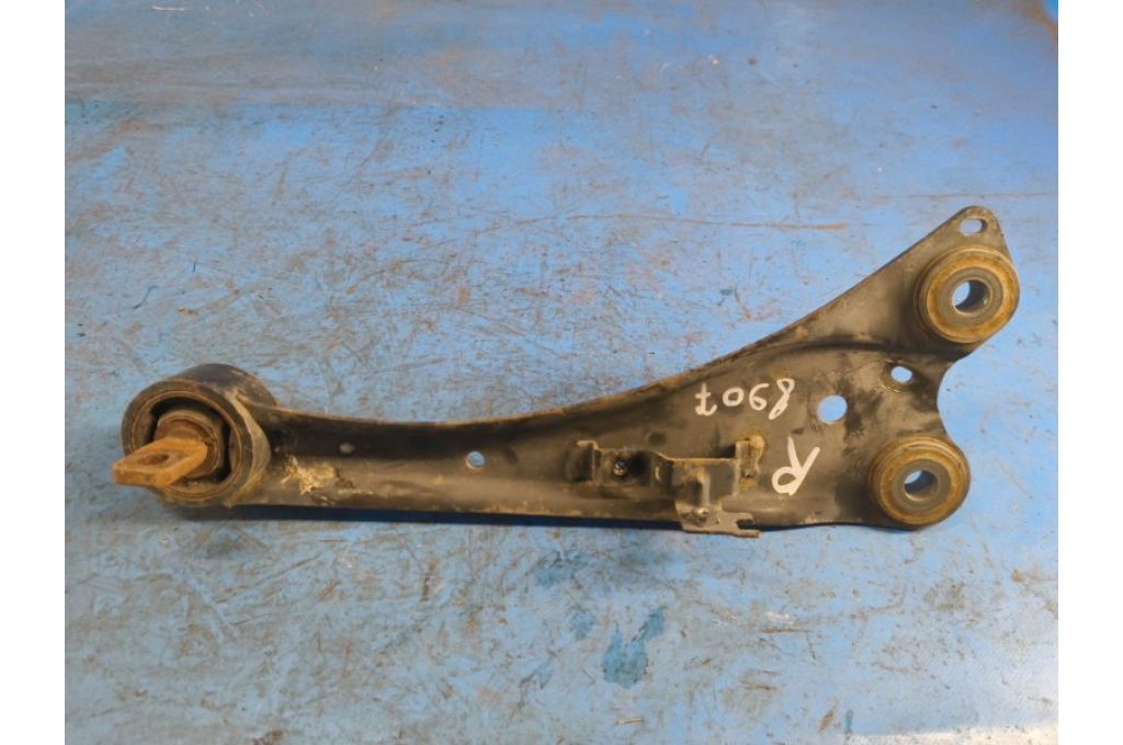 48760-12010 | Wzdłużne ramię tylnego zawieszenia praw. LEXUS HS250H (ANF10) 09-12 (374966) - Zdjęcie 3