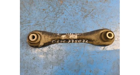 Dolne poprzeczne ramię tylnego zawieszenia lew. FORD ESCAPE 12-19