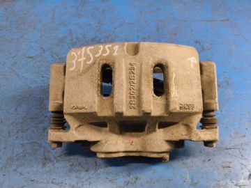 Zacisk hamulcowy przed. praw. FORD MUSTANG 15-