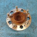 52730-3S200 | Piasta tyl. lew. HYUNDAI SONATA YF 10-14 (375616)