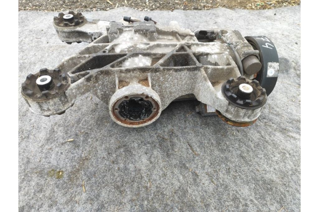0AY 525 010 D | Tylni dyferencjał VOLKSWAGEN TIGUAN 08-17 (375674) - Zdjęcie 4