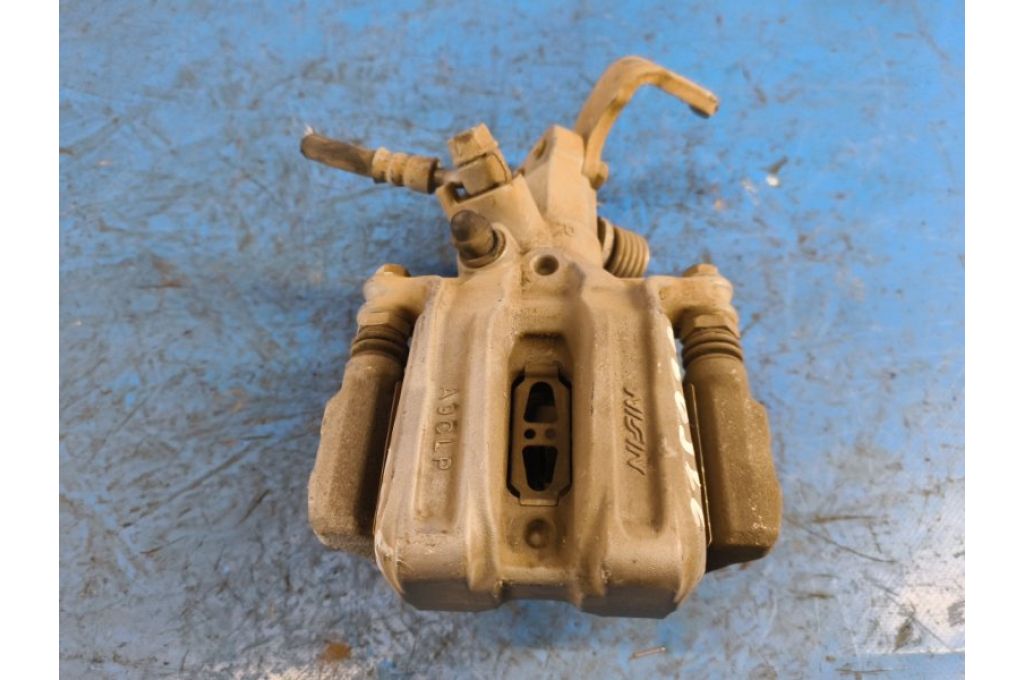 55401-57L00-999 | Zacisk hamulcowy tyl. praw. SUZUKI KIZASHI 09-14 (375878)