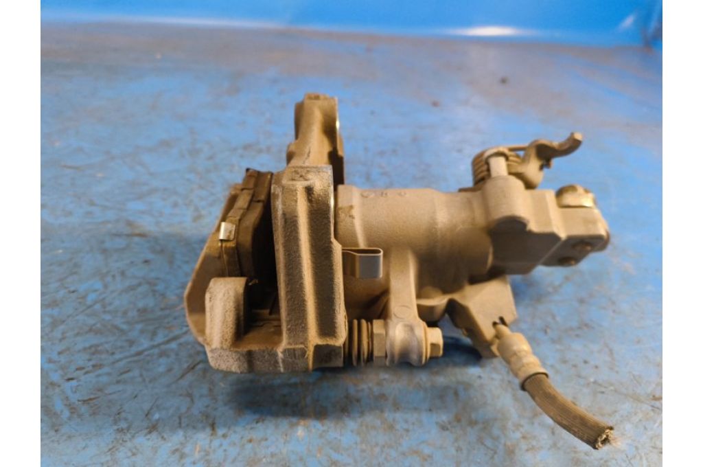 55401-57L00-999 | Zacisk hamulcowy tyl. praw. SUZUKI KIZASHI 09-14 (375878) - Zdjęcie 8