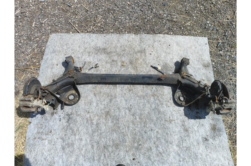 42101-12171 | Belka tylnego zawieszenia TOYOTA PRIUS - 30 09-17 (362573)