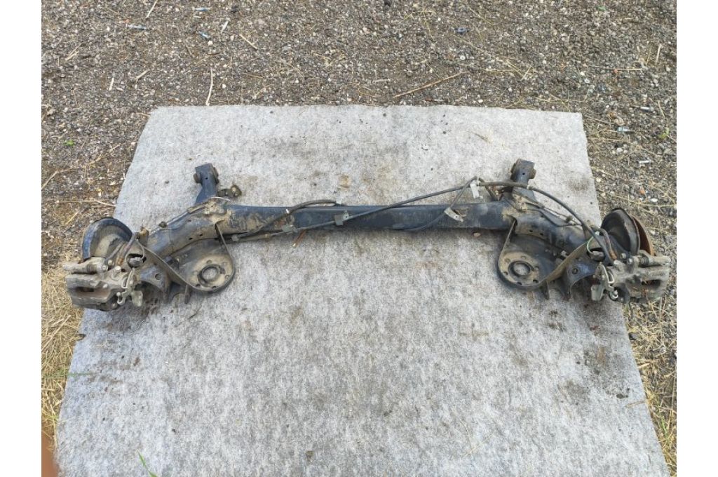 42101-12171 | Belka tylnego zawieszenia TOYOTA PRIUS - 30 09-17 (362572)