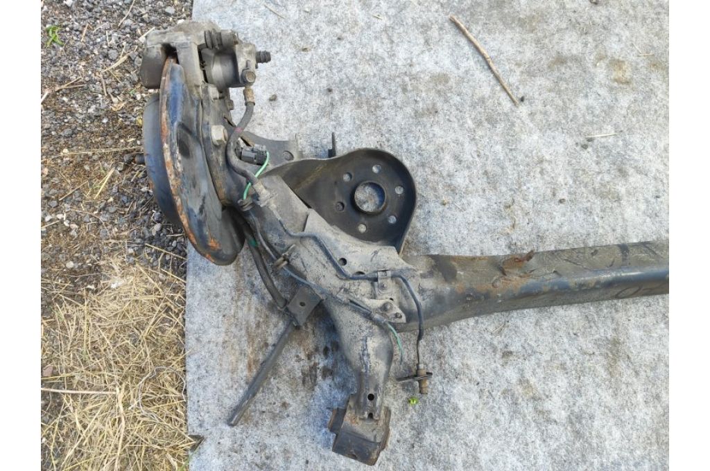 4210164010 | Belka tylnego zawieszenia TOYOTA PRIUS PLUS 11-14 (362570) - Zdjęcie 2