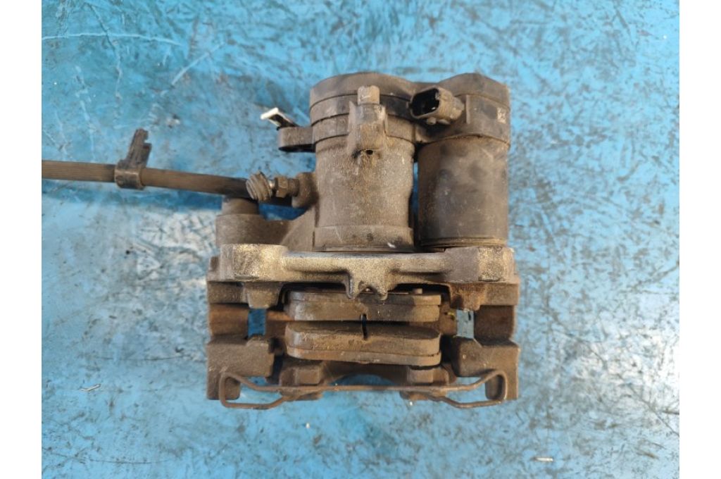 DG9Z-2552-C | Zacisk hamulcowy tyl. praw. FORD FUSION 14- (376110) - Zdjęcie 3