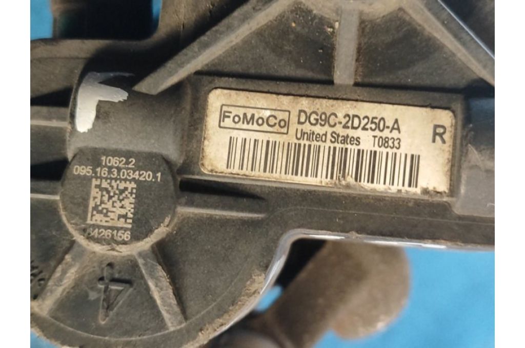 DG9Z-2552-C | Zacisk hamulcowy tyl. praw. FORD FUSION 14- (376110) - Zdjęcie 7
