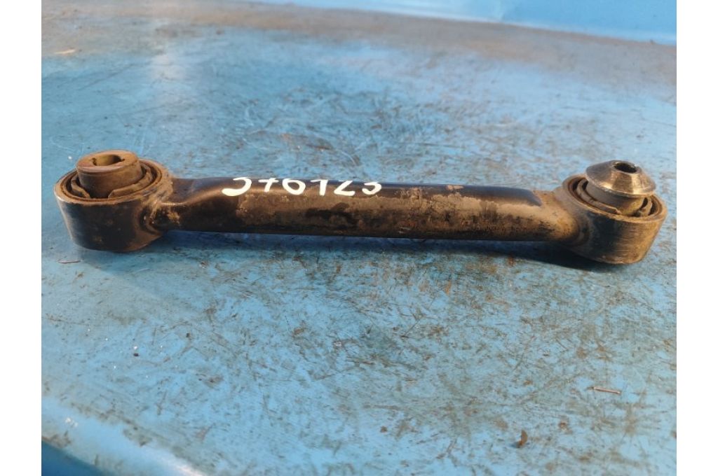 DG9Z-5K898-A | Dolne poprzeczne ramię tylnego zawieszenia praw. FORD FUSION 14- (376123) - Zdjęcie 3
