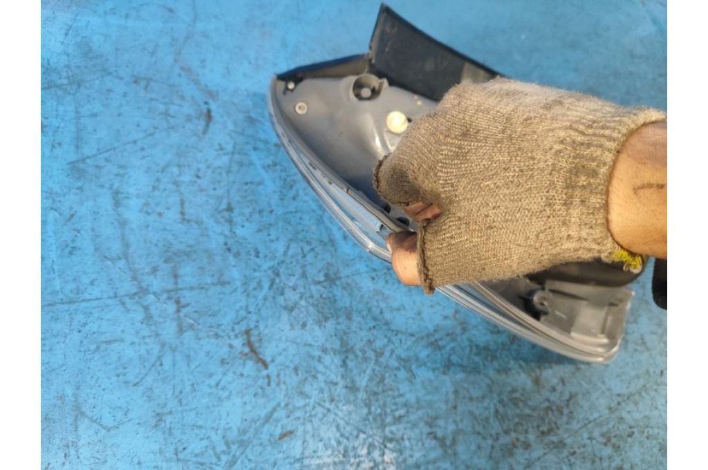 81551-47121 | Lampa Tylna praw. TOYOTA PRIUS - 30 09-17 (346257) - Zdjęcie 5