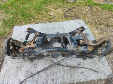 Belka tylnego zawieszenia SUZUKI GRAND VITARA 05-15
