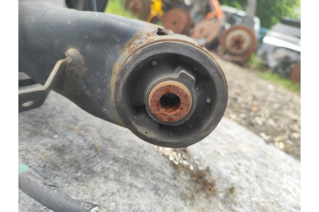 4210164010 | Belka tylnego zawieszenia TOYOTA PRIUS PLUS 11-14 (362568) - Zdjęcie 8