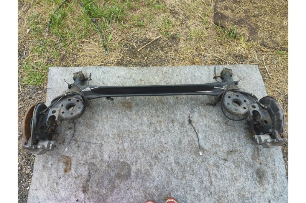 4210164010 | Belka tylnego zawieszenia TOYOTA PRIUS PLUS 11-14 (362568) - Zdjęcie 13