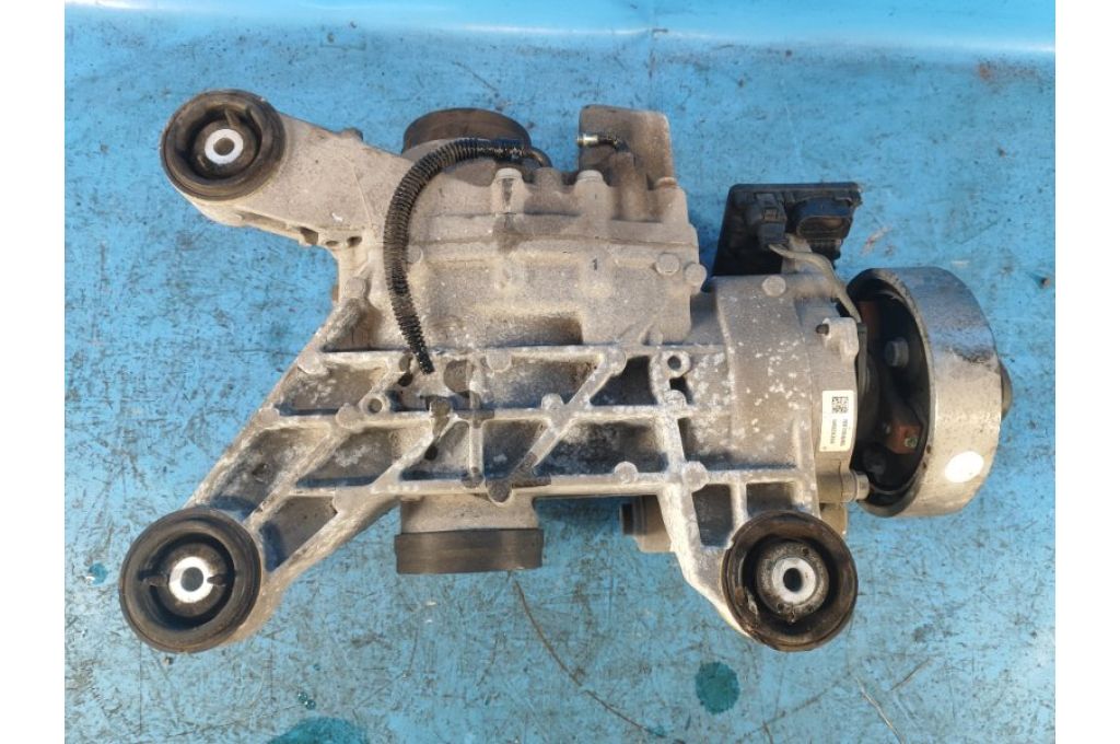 0BR 525 010 R | Tylni dyferencjał VOLKSWAGEN TIGUAN 16-23 (376701) - Zdjęcie 9