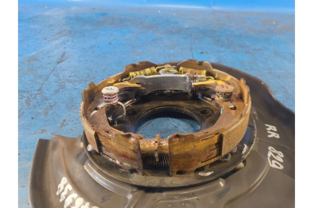 46503-0T010 | Mechanizm hamulca tyl. praw. TOYOTA VENZA 09-16 (376938) - Zdjęcie 5