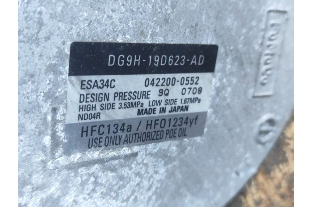 DG9Z-19703-D | Kompresor klimatyzacji FORD FUSION 14- (377477) - Zdjęcie 4