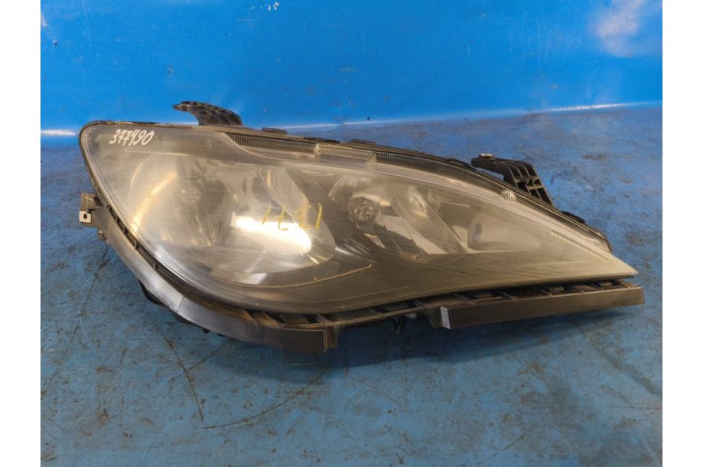 68228945AB | Reflektor Lampa przednia praw. CHRYSLER PACIFICA 16-20 (377490)