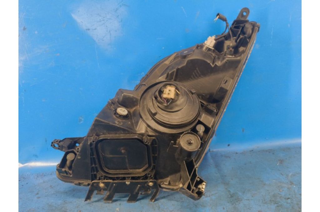 81145-47170 | Reflektor Lampa przednia praw. TOYOTA PRIUS - 20 03-11 (377500) - Zdjęcie 4