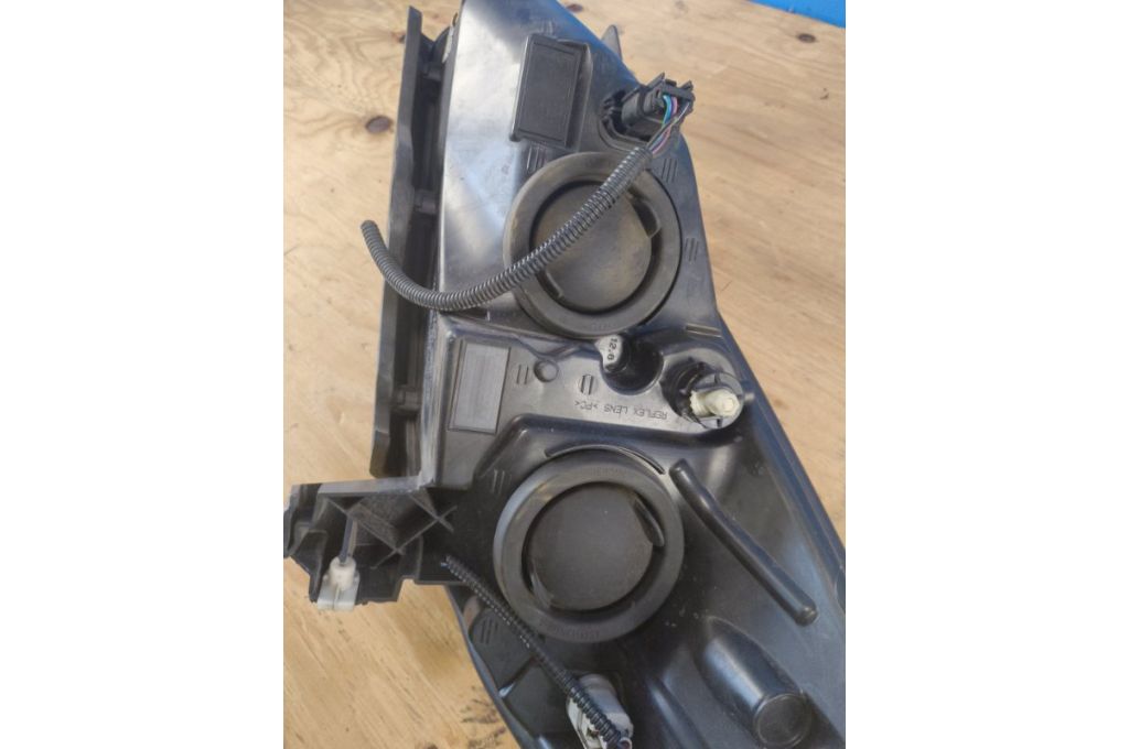 CJ5Z-13008-C | Reflektor Lampa przednia praw. FORD ESCAPE 12-19 (377537) - Zdjęcie 5