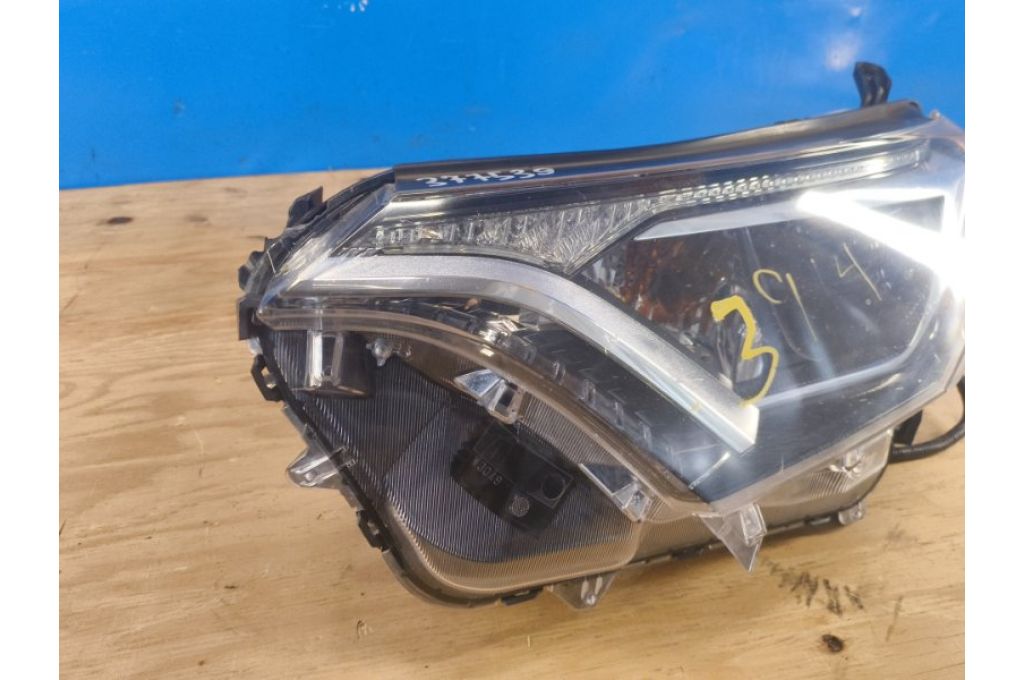 8117042640 | Reflektor Lampa przednia lew. TOYOTA RAV4 13-19 (377539) - Zdjęcie 2