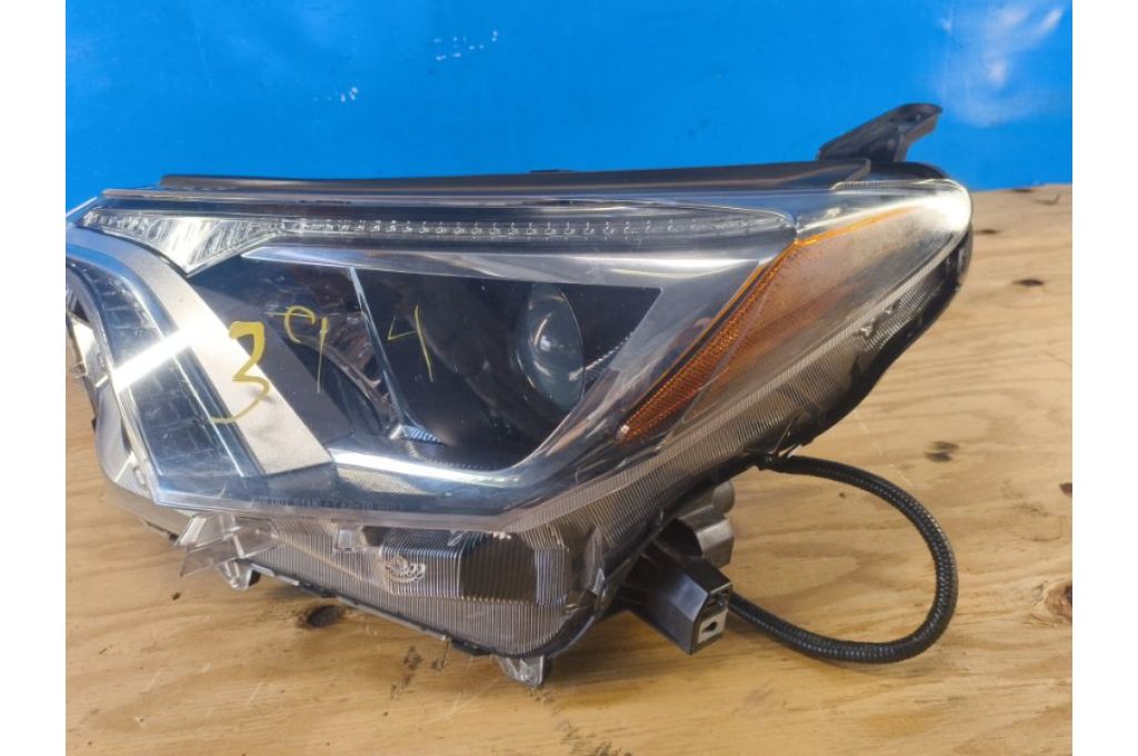 8117042640 | Reflektor Lampa przednia lew. TOYOTA RAV4 13-19 (377539) - Zdjęcie 4