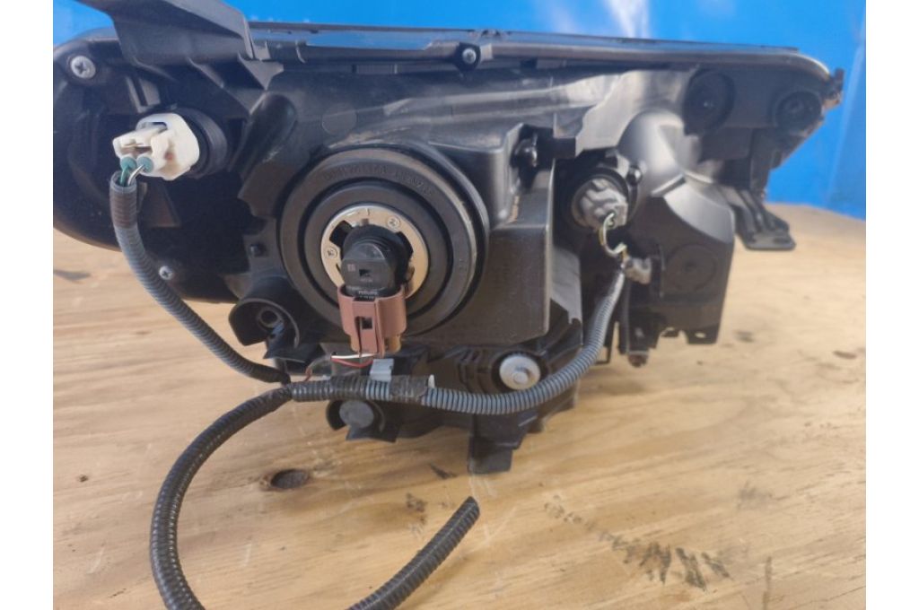 8117042640 | Reflektor Lampa przednia lew. TOYOTA RAV4 13-19 (377539) - Zdjęcie 6