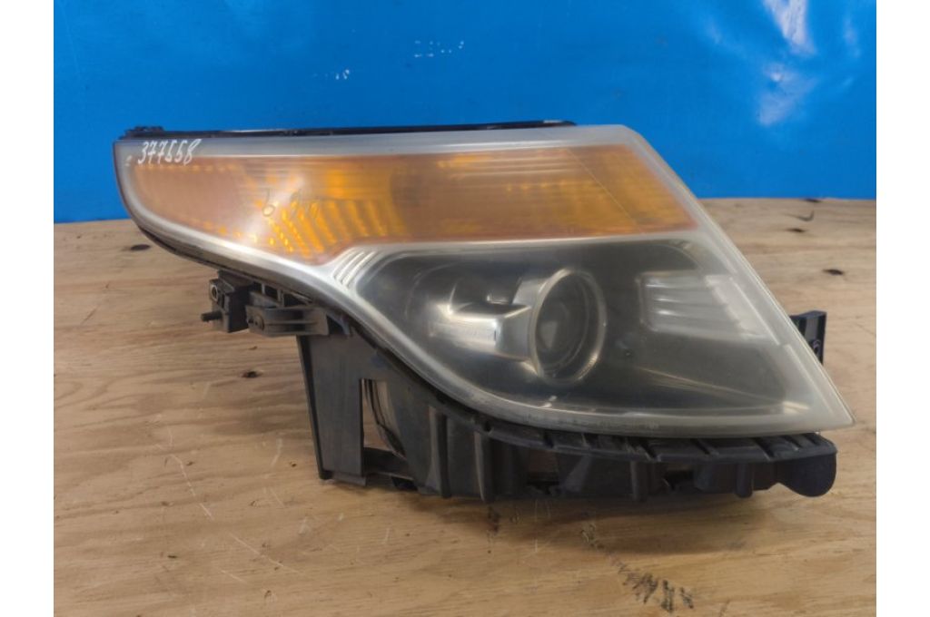 BB5Z-13008-J | Reflektor Lampa przednia praw. FORD EXPLORER 10-20 (377558)
