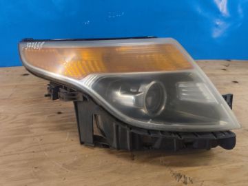 Reflektor Lampa przednia praw. FORD EXPLORER 10-20