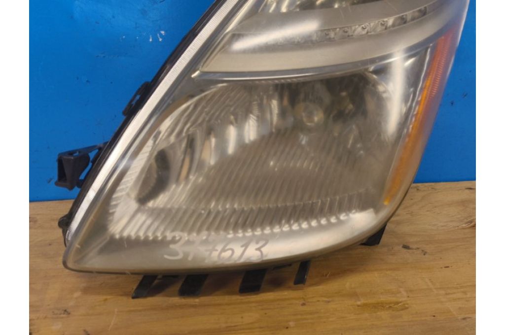 81185-47170 | Reflektor Lampa przednia lew. TOYOTA PRIUS - 20 03-11 (377613) - Zdjęcie 2