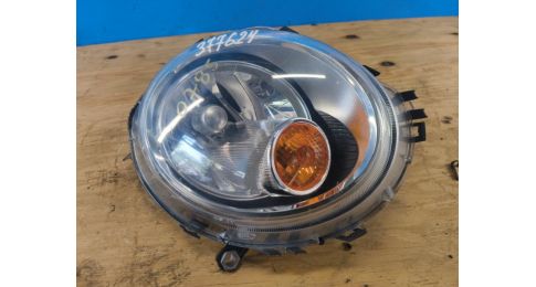 Reflektor Lampa przednia praw. MINI COOPER S CLUBMAN R55 05-14 Reflektor Lampa przednia praw. MINI COOPER S CLUBMAN R55 05-14