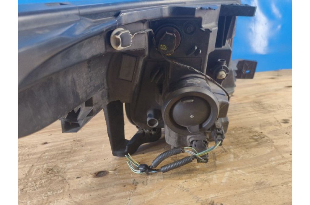 BB5Z-13008-N | Reflektor Lampa przednia lew. FORD EXPLORER 10-20 (377634) - Zdjęcie 5