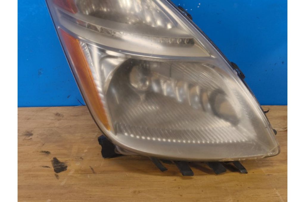 81145-47170 | Reflektor Lampa przednia praw. TOYOTA PRIUS - 20 03-11 (377638) - Zdjęcie 2